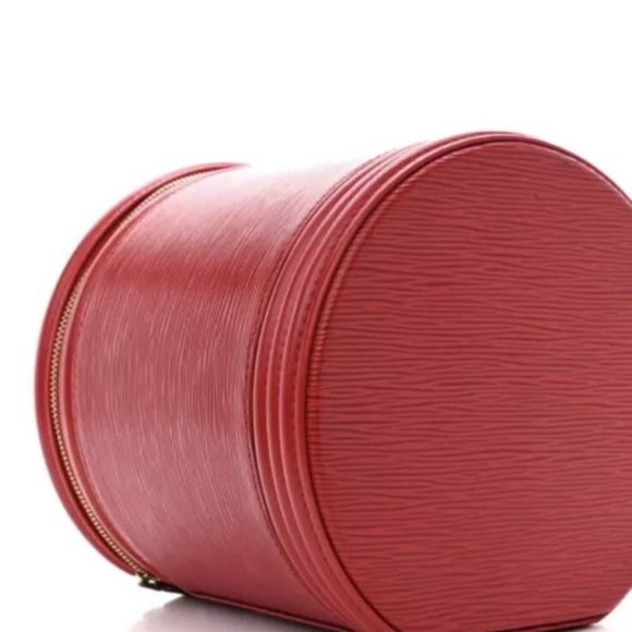 Louis Vuitton Cannes Vanity Red Leather Monogram Epi In Beautiful Condition! - Picture 4 of 11